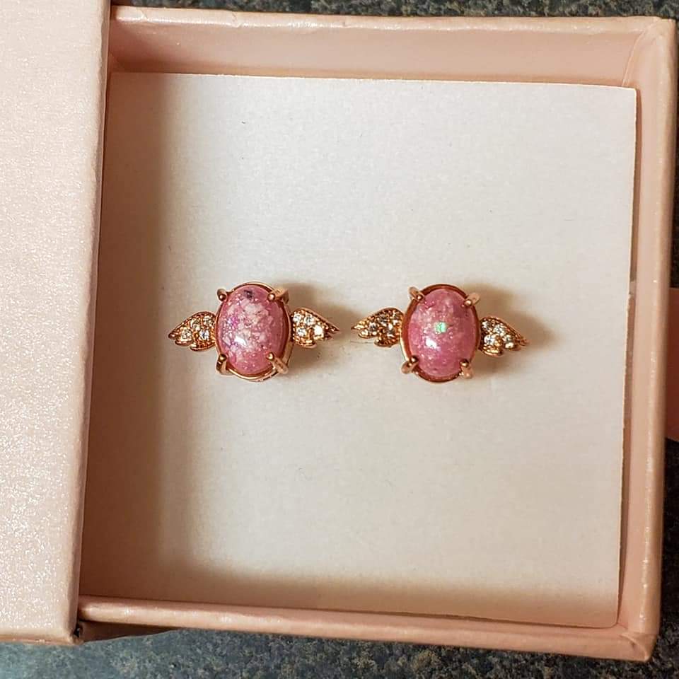 Oscar Studs
